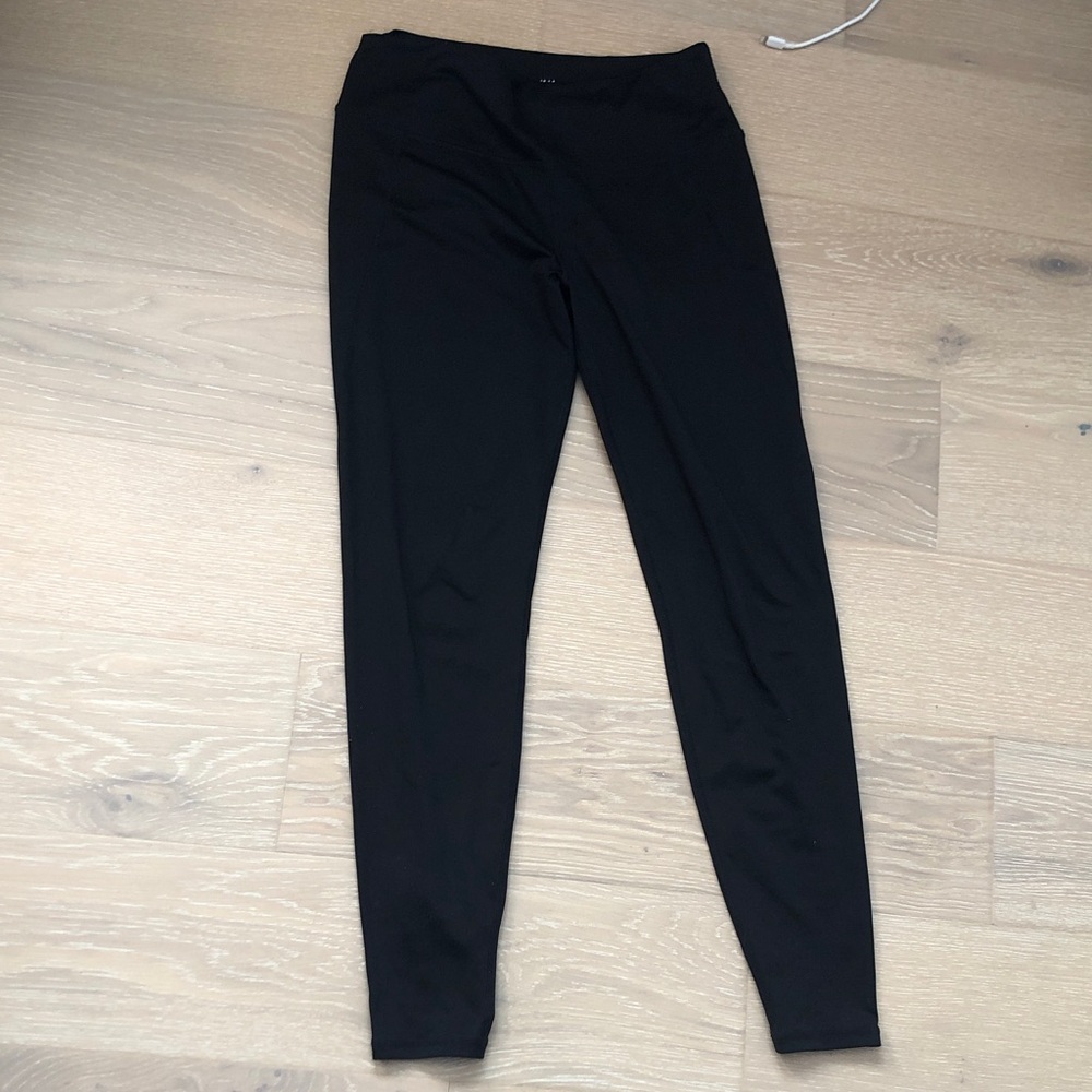 H&M Sport Black Activewear Leggings